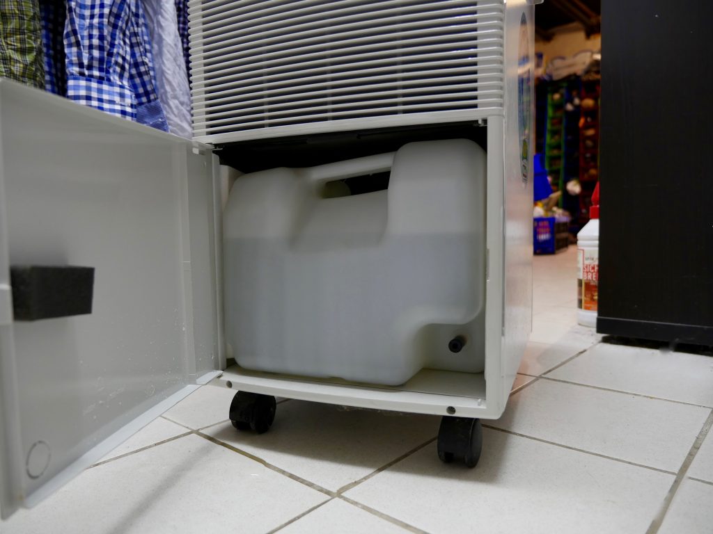 Feuchter Keller - kann ein Luftentfeuchter helfen? » FRAGDENSTEIN.DE